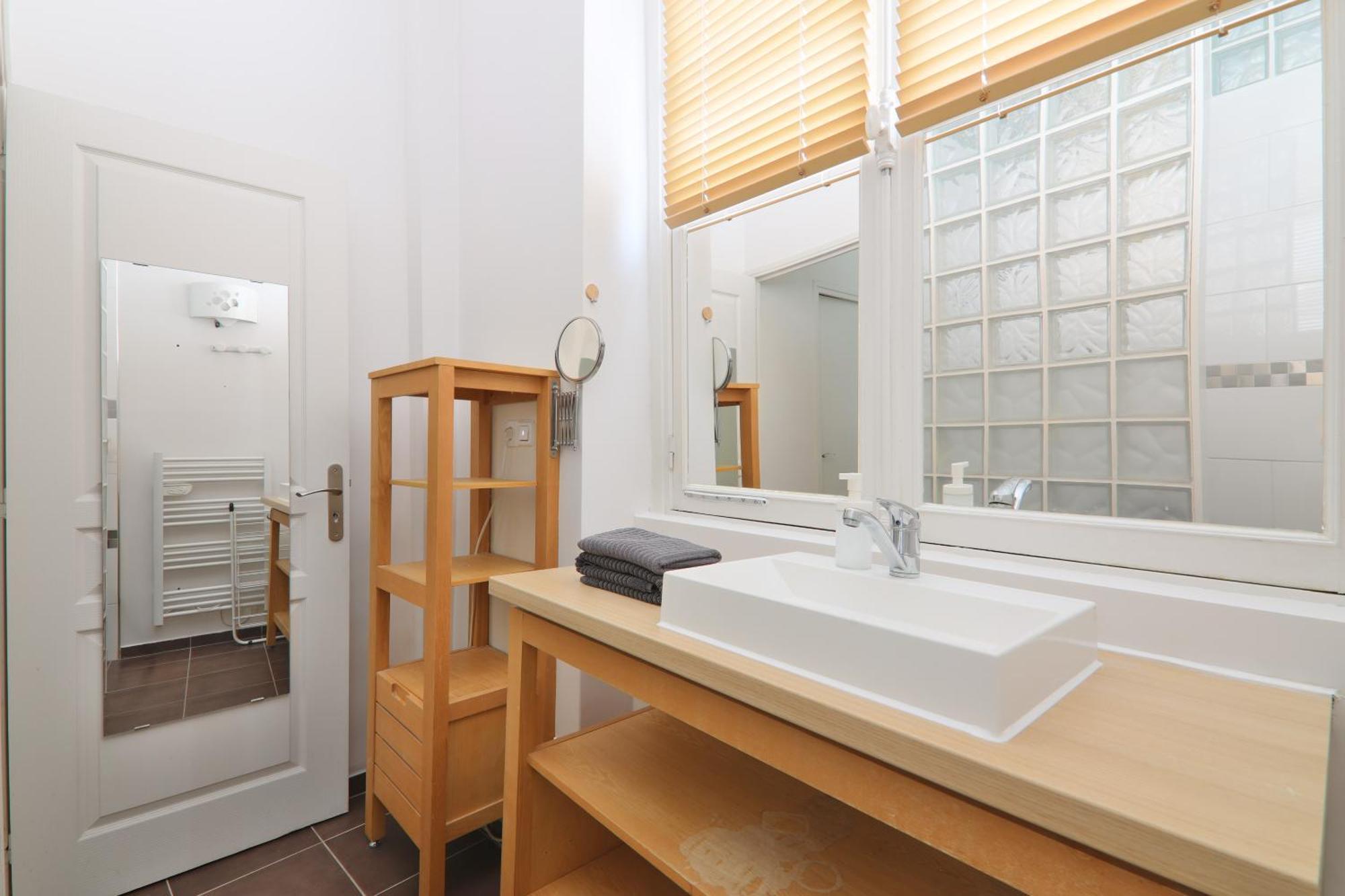 Appartement Quartier Place Des Vosges Parijs Buitenkant foto