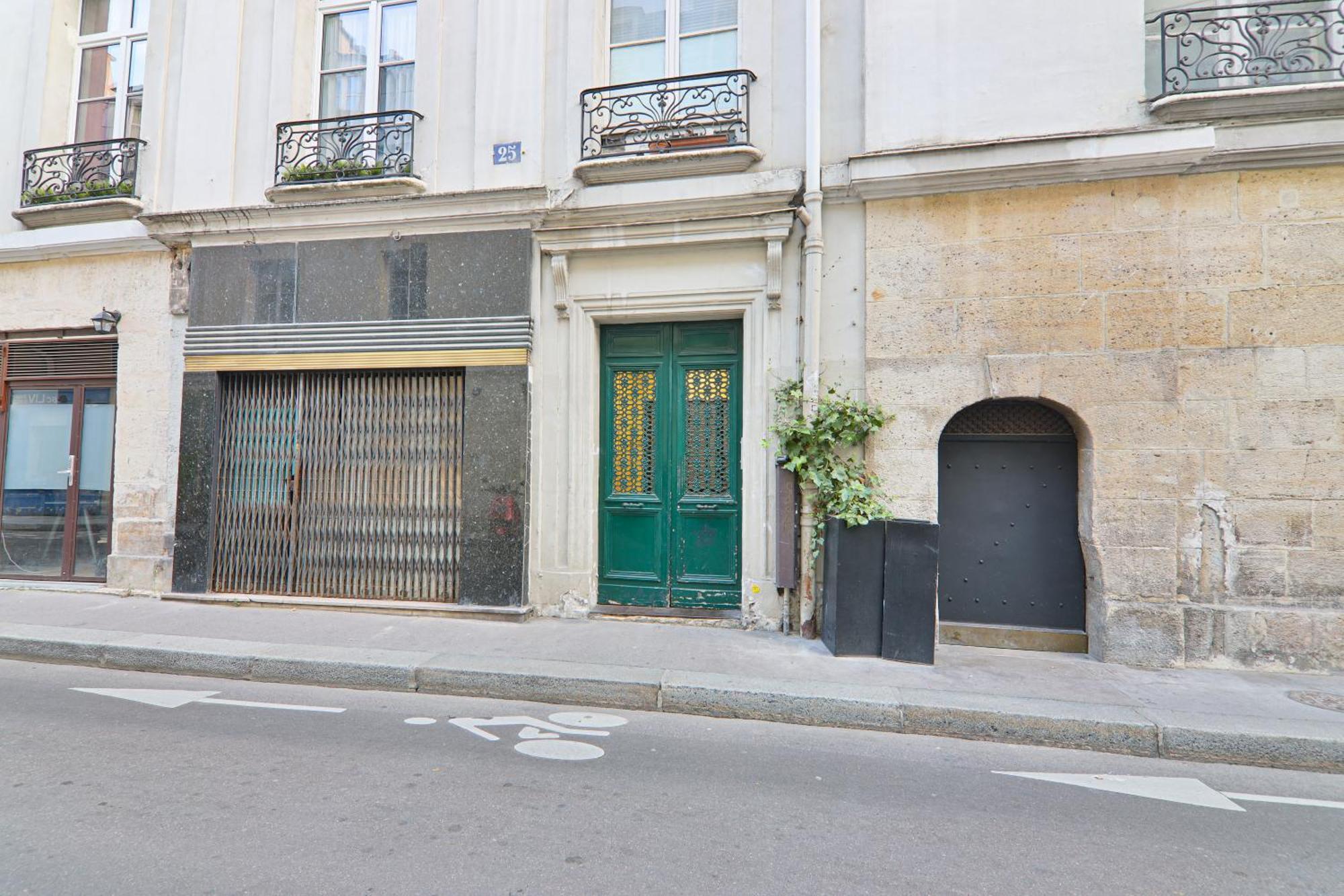 Appartement Quartier Place Des Vosges Parijs Buitenkant foto
